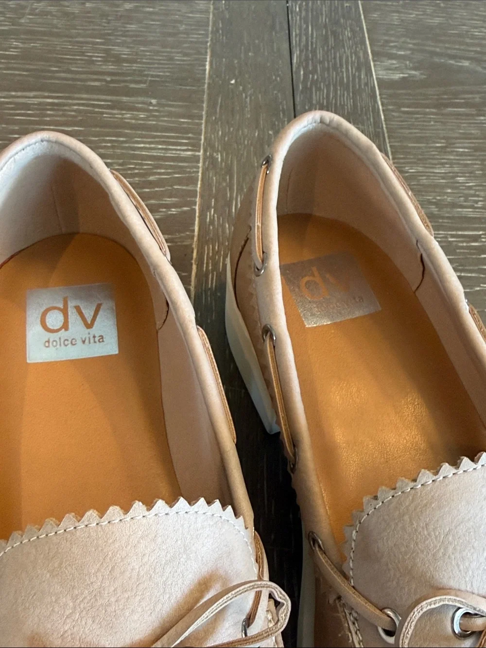 DV by Dolce Vita lagoon 8.5 Boat Loafers women’s